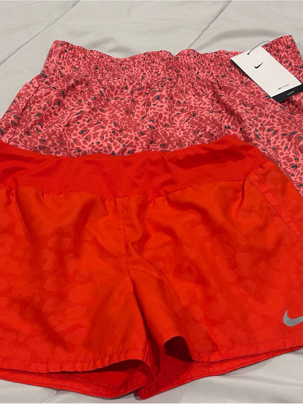 Nike Women’s Red & Pink DRI FIT Athletic Running Shorts - Dual Pack NWT MEDIUM